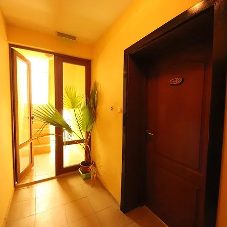 Menada Amadeus 1 Apartment *