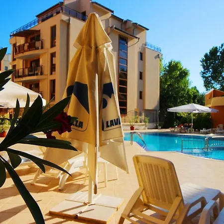 Apartment Menada Amadeus 1 *