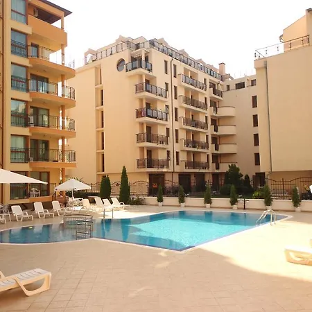Apartment Menada Amadeus 1