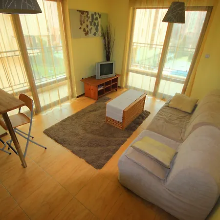 Apartment Menada Amadeus 1 *
