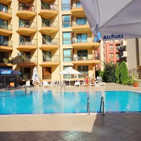 Apartment Menada Amadeus 1